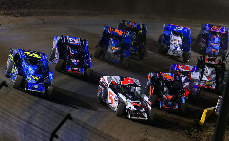 The Super DIRTcar Series takes the green at Volusia Speedway Park