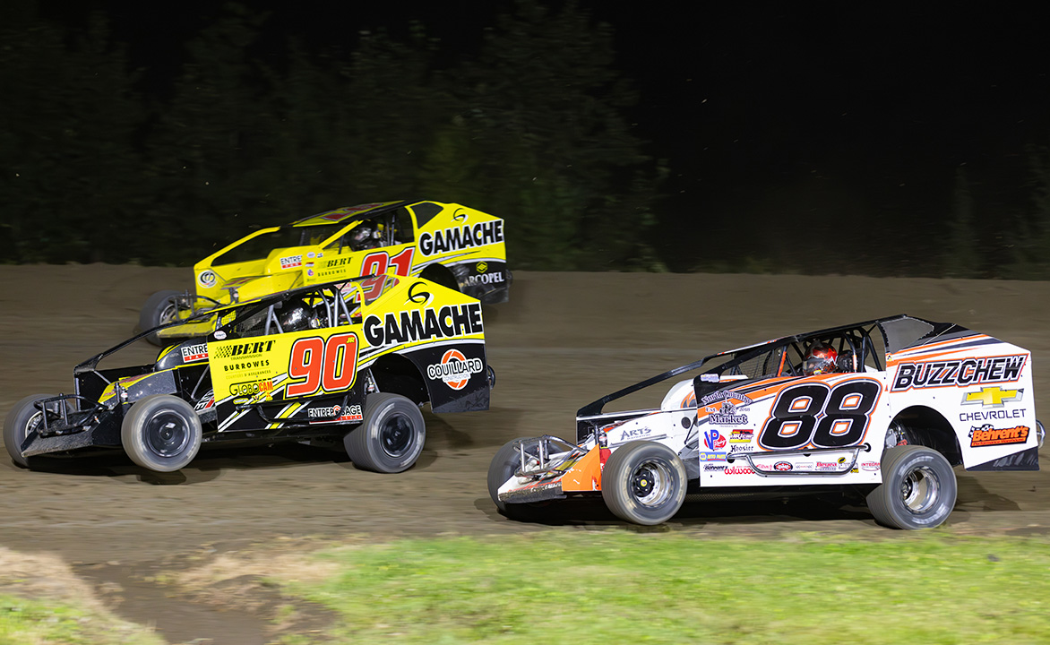 1 MONTH ALERT: Canada Tripleheader on Tap For Super DIRTcar Series in July