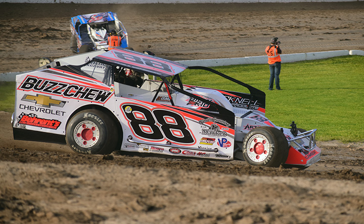 1 MONTH ALERT: Super DIRTcar Series Brings Hall of Fame Night, Super DIRT Week Qualifier to Weedsport in July