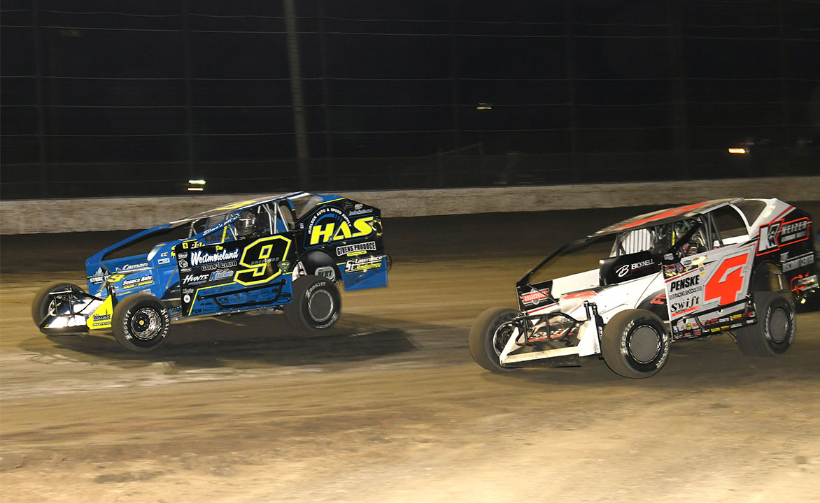 WHAT TO WATCH FOR: Tight Point Battle Highlights Super DIRTcar Series Canadian Swing