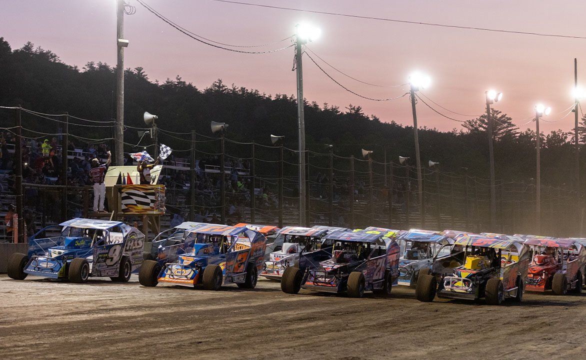 WHAT TO WATCH FOR: Super DIRTcar Series Invades Lebanon Valley For Mr. DIRT Track USA