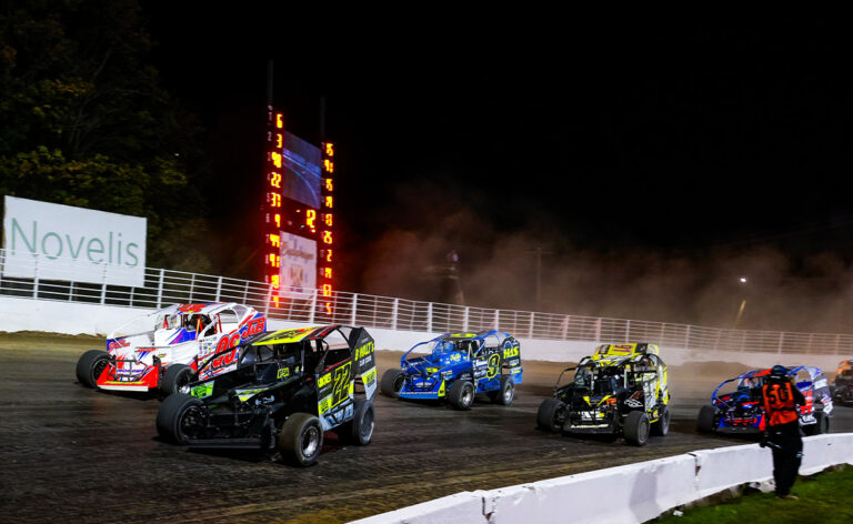 358 Modifieds at Oswego